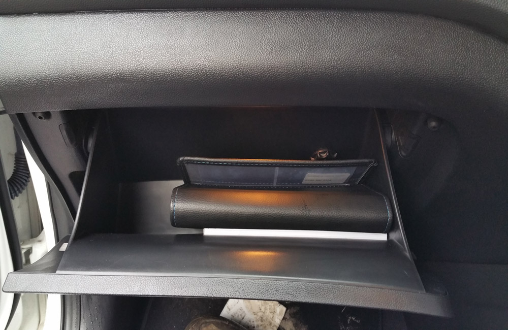 Hyundai I20 MPI SE Glove box